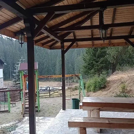 Edelweiss Mountain - Stream & Pool, Apartment Pamporovo