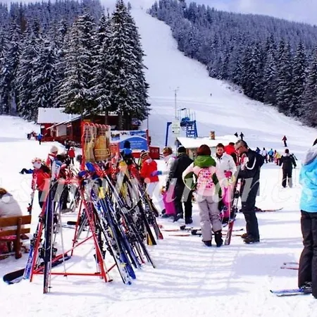 Edelweiss Mountain - Stream & Pool, Appartement Pamporovo